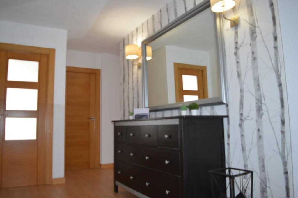 Apartamento Turistico Faro De Luno San Vicente De La Barquera Eksteriør bilde